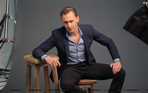 Tom Hiddleston
